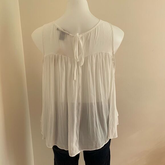 - F21 Gauze Cold Shoulder Flare Sleeve Swing Top - Picture 6 of 6